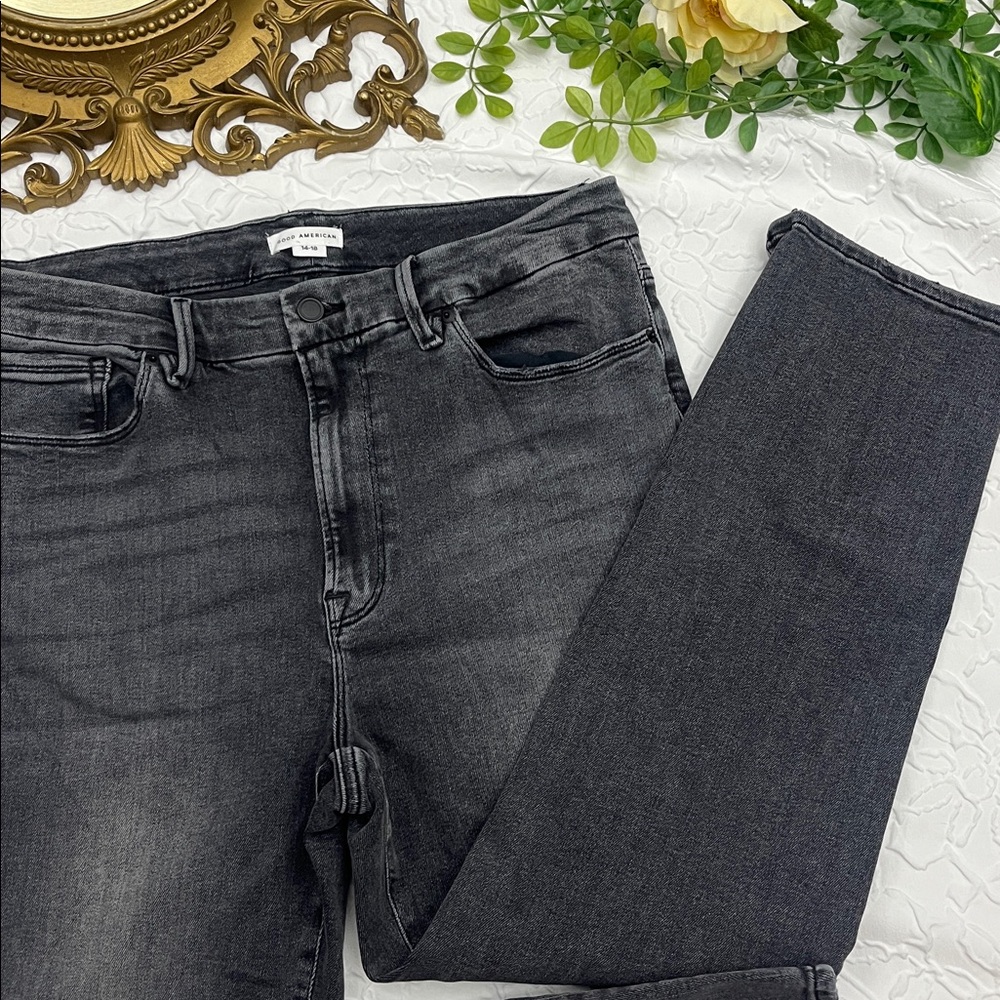 Good American Charcoal Gray Black Jeans